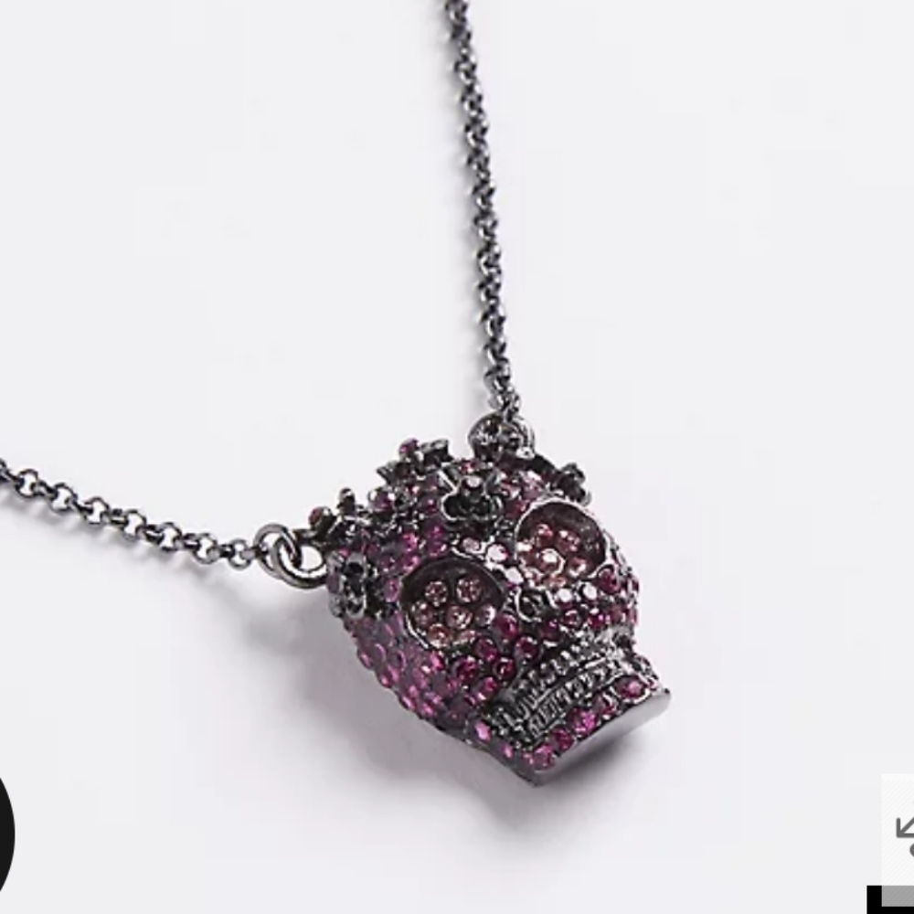 🆕️✨️☠️ PINK PAVE SKULL PENDANT NECKLACE - HEMATITE TONE☠️✨️